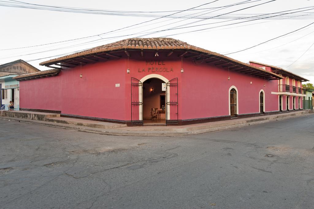 Hotel La Pergola Granada Bagian luar foto