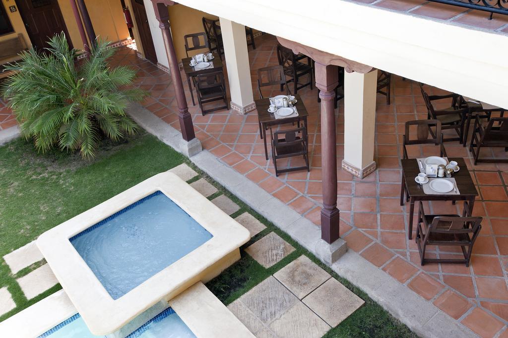 Hotel La Pergola Granada Bagian luar foto