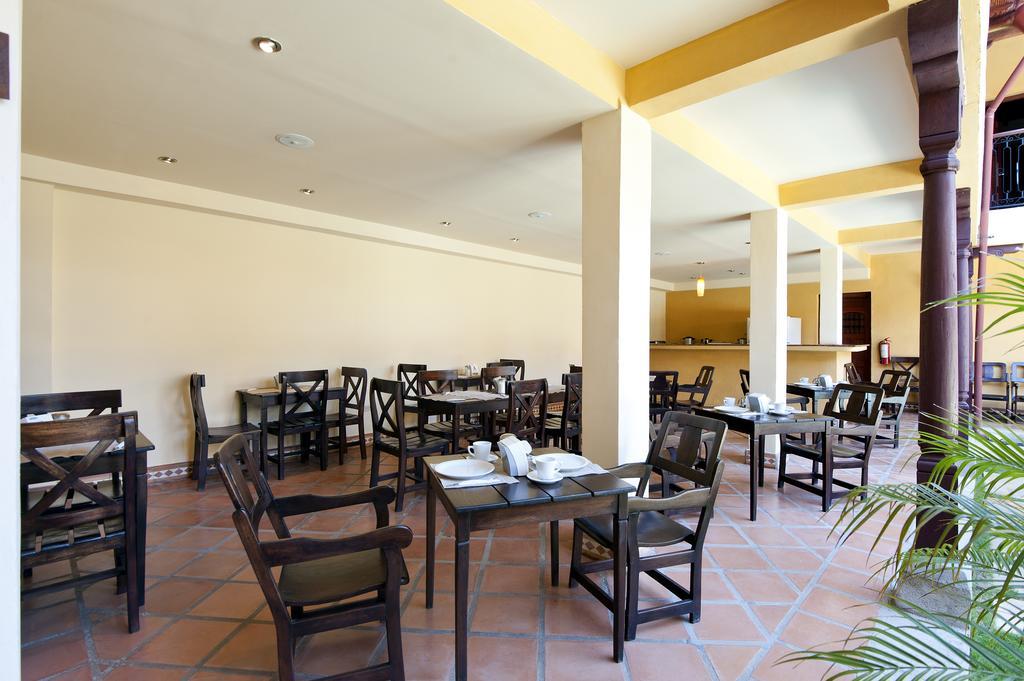 Hotel La Pergola Granada Bagian luar foto